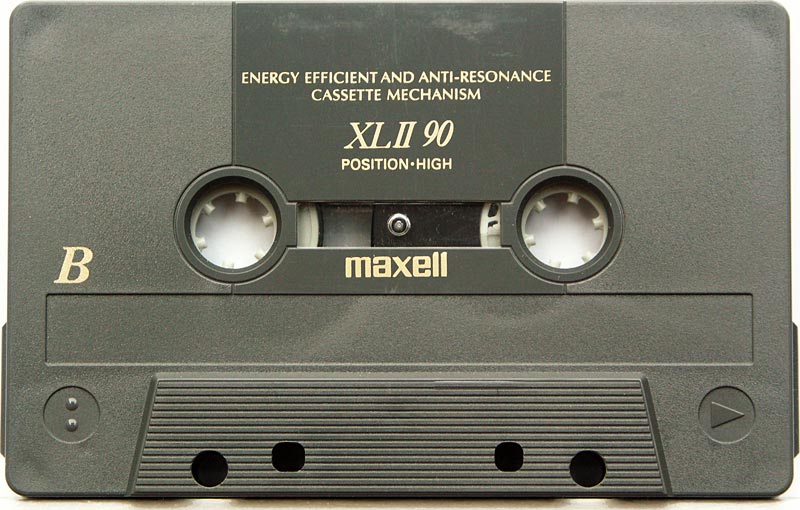 maxell-tape